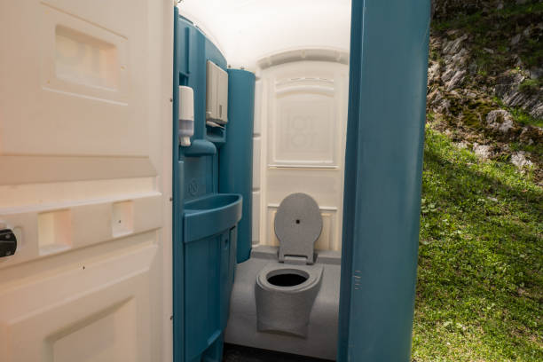 Best Portable restroom trailer rental  in Roberts, WI
