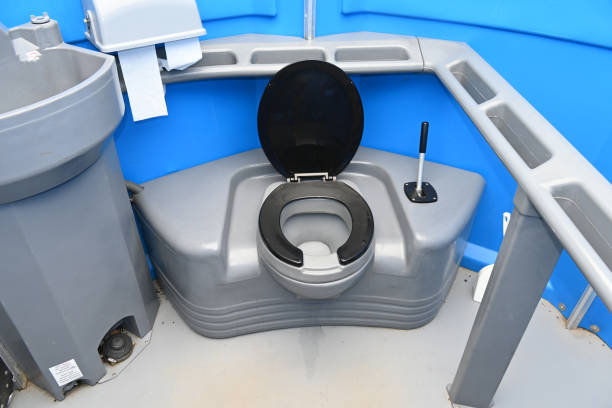 Best High-end porta potty rental  in Roberts, WI